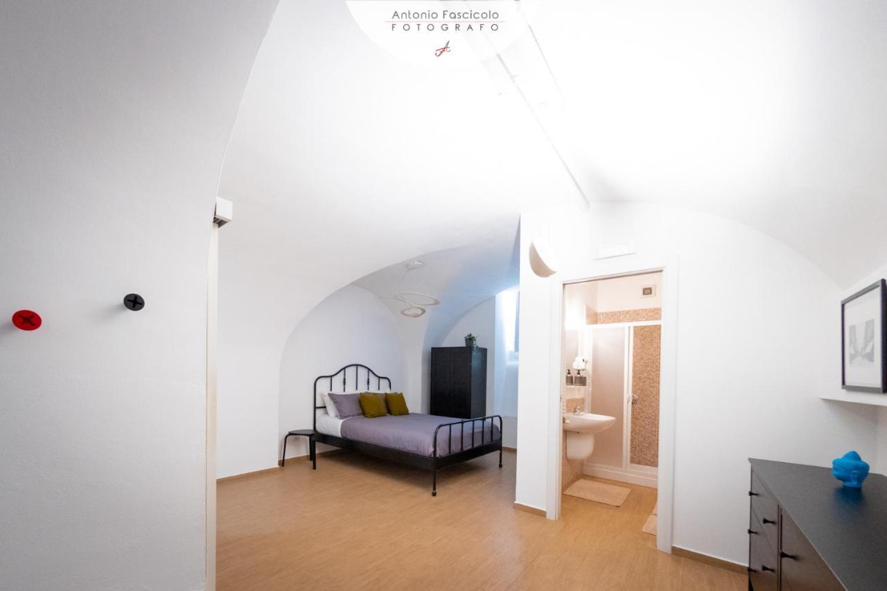 Antica Dimora Lombardi 2 Apartment Bari Bagian luar foto