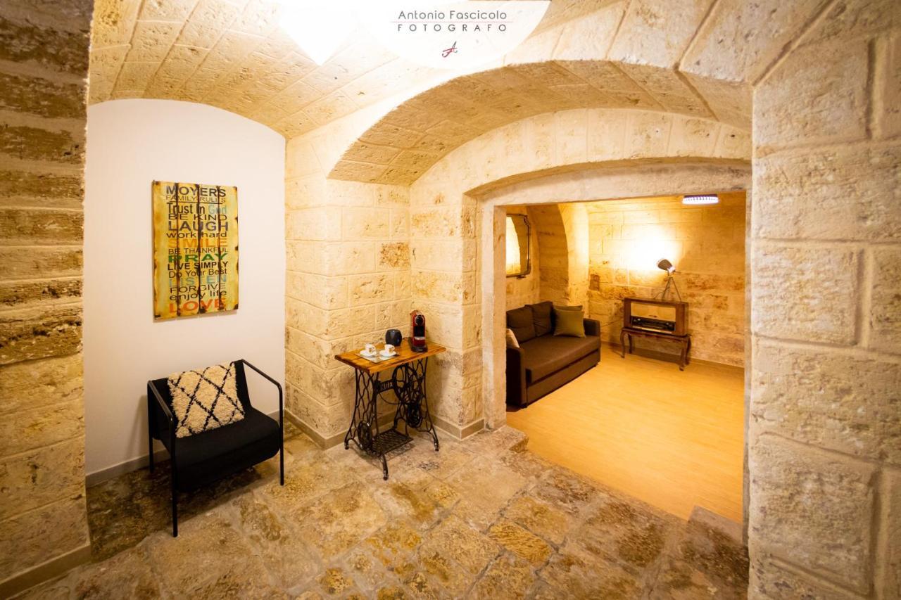 Antica Dimora Lombardi 2 Apartment Bari Bagian luar foto