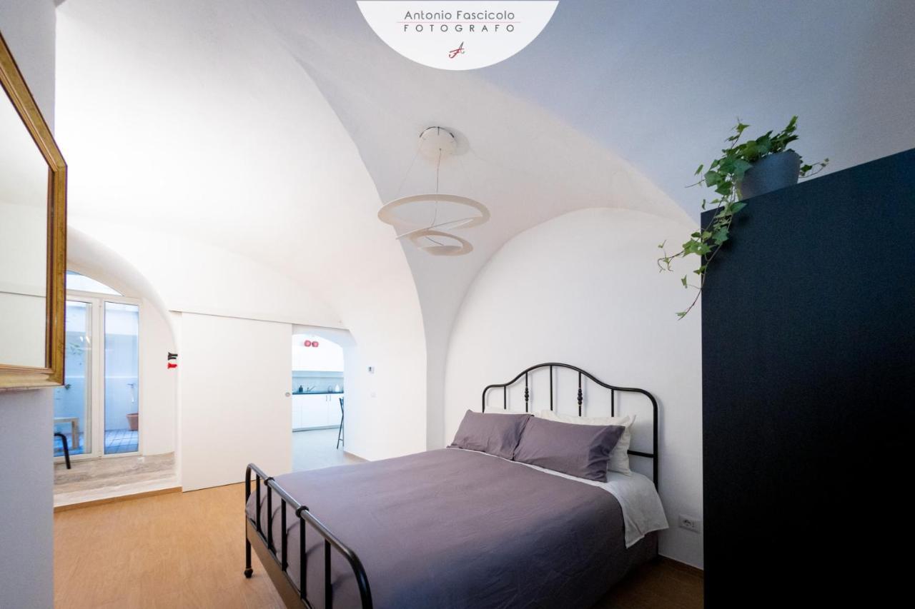Antica Dimora Lombardi 2 Apartment Bari Bagian luar foto